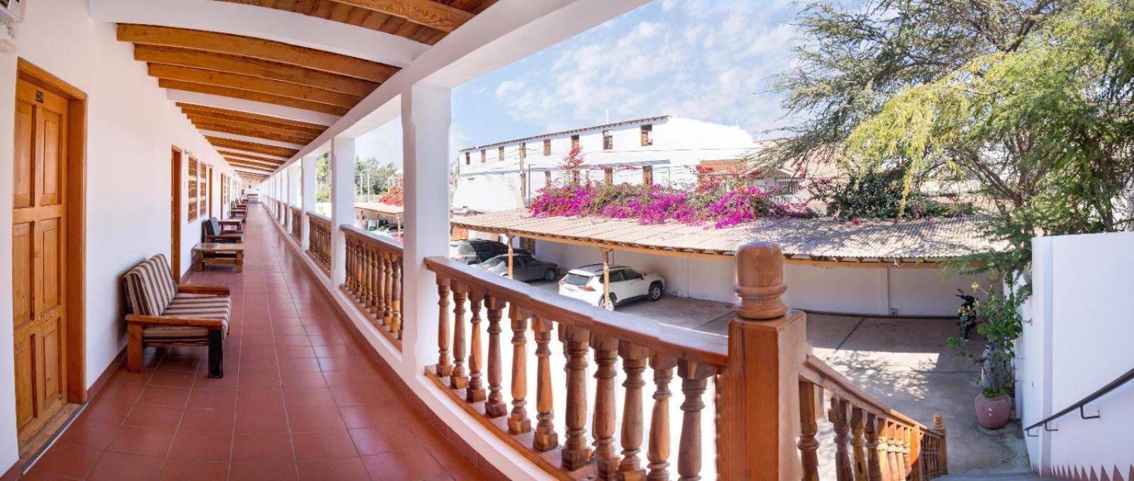 Hotel El Huarango Ica Esterno foto