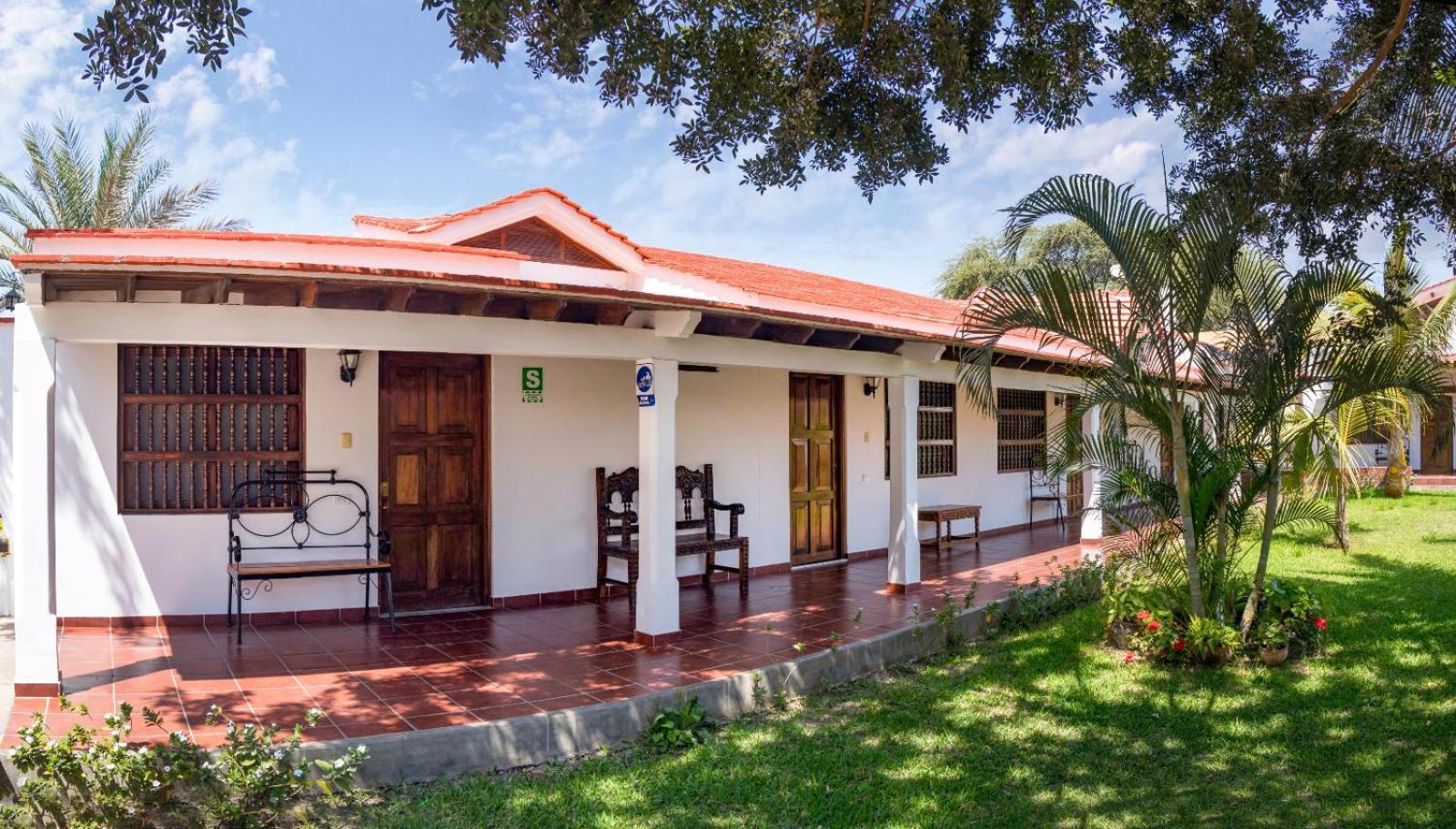 Hotel El Huarango Ica Esterno foto