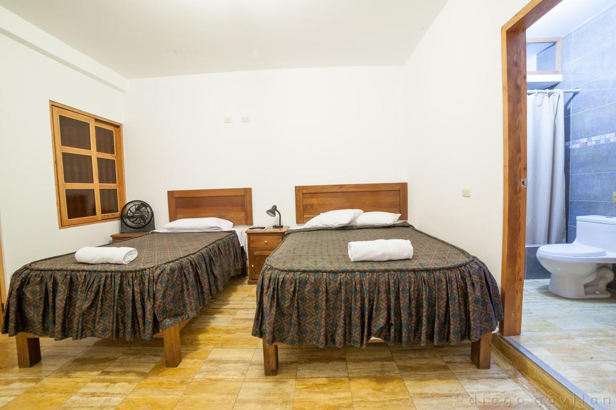 Hotel El Huarango Ica Esterno foto