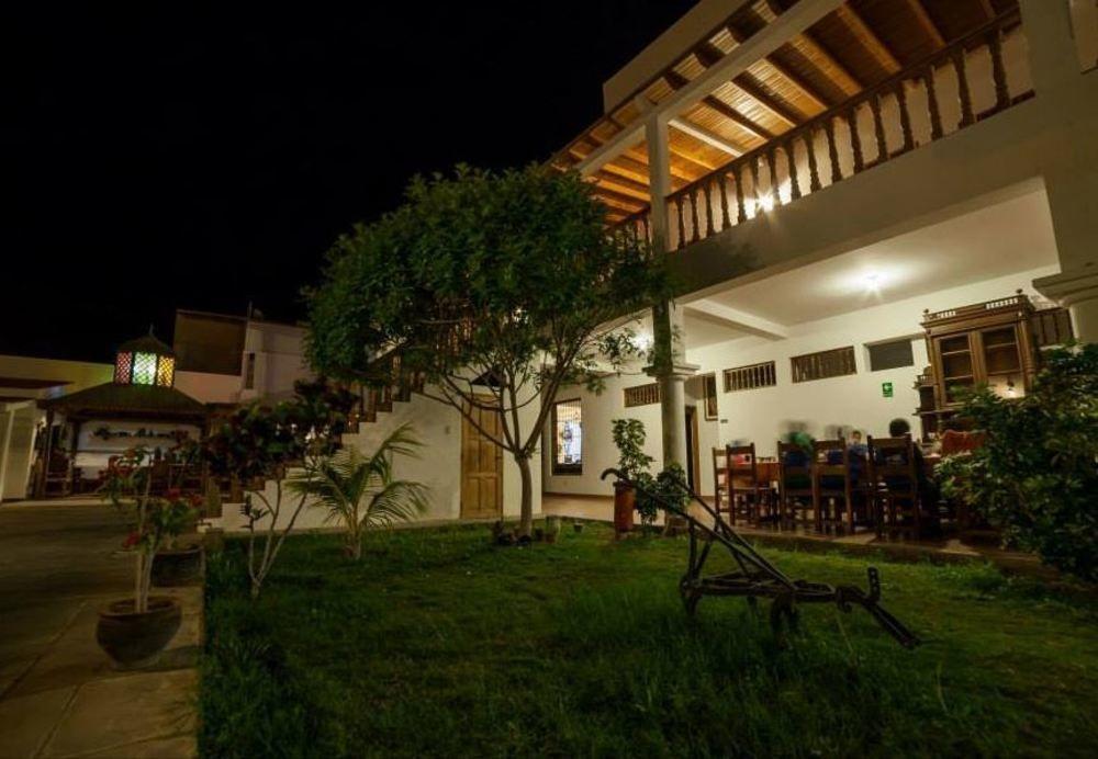 Hotel El Huarango Ica Esterno foto